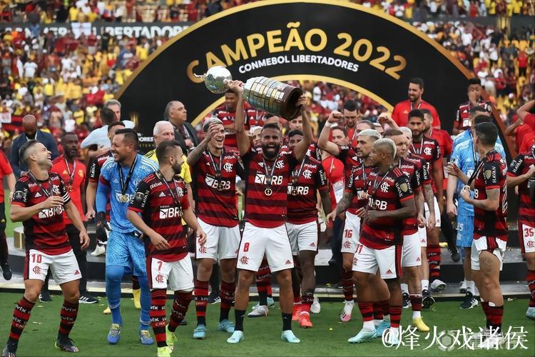 弗拉门戈传奇主帅带队称霸解放者杯，创历史壮举